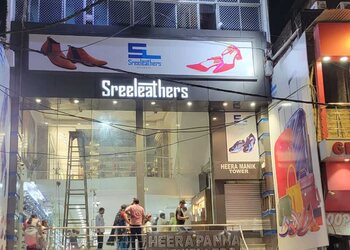 Sreeleathers-Shoe-store-Gaya-Bihar-1