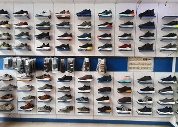 Sreeleathers-Shoe-store-Gaya-Bihar-2