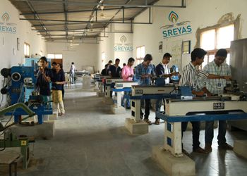 Sreyas-institute-of-engineering-and-technology-Engineering-colleges-Hyderabad-Telangana-3