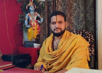 Sri-chakrasiddhi-jyothishyalayam-Astrologers-Benz-circle-vijayawada-Andhra-pradesh-1