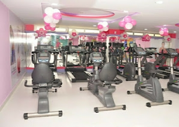 Sri-fitness-studio-ladies-gym-saligramam-Gym-Vadapalani-chennai-Tamil-nadu-2