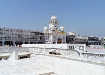 Sri-harmandir-sahib-Temples-Amritsar-Punjab-3