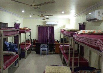 Sri-padma-priya-working-mens-hostel-Boys-hostel-Vizag-Andhra-pradesh-2