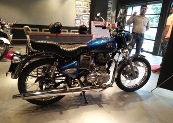 Sri-ram-moto-corp-Motorcycle-dealers-Bhagalpur-Bihar-3