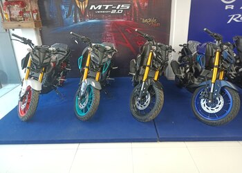 Sri-sai-yamaha-Motorcycle-dealers-Gandhi-maidan-patna-Bihar-2