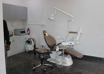 Sri-saraswathi-dental-clinic-Dental-clinics-Erode-Tamil-nadu-3