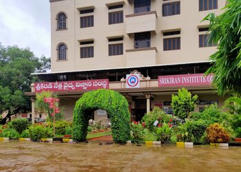 Srikiran-institute-of-ophthalmology-Eye-hospitals-Gandhi-nagar-kakinada-Andhra-pradesh-1