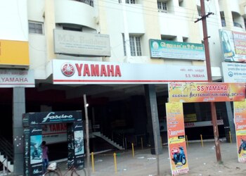 Ss-yamaha-Motorcycle-dealers-Thillai-nagar-tiruchirappalli-Tamil-nadu-1