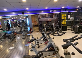 Stallon-gym-Gym-Athwalines-surat-Gujarat-1