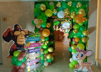 Star-balloon-decoration-Balloon-decorators-Aliganj-lucknow-Uttar-pradesh-3