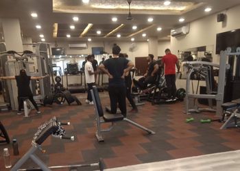 Stark-fitness-spa-Gym-Shahjahanpur-Uttar-pradesh-2