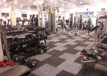 Stark-fitness-spa-Gym-Shahjahanpur-Uttar-pradesh-3
