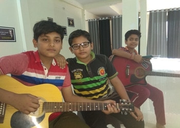 Strings-music-academy-Music-schools-Gorakhpur-Uttar-pradesh-2
