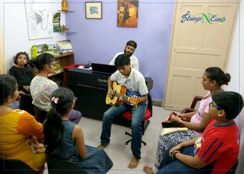 Strings-n-easels-Music-schools-Kestopur-kolkata-West-bengal-2