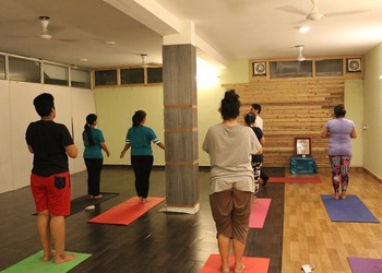 Studio-yogashayan-Yoga-classes-Gurugram-Haryana-3