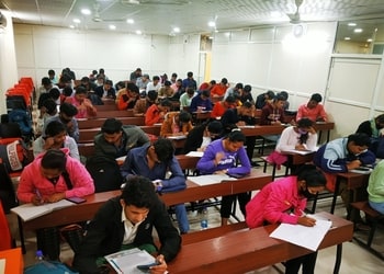 Study-world-classes-Coaching-centre-Jhansi-Uttar-pradesh-2