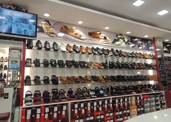 Subhash-boot-house-Shoe-store-Gurugram-Haryana-3