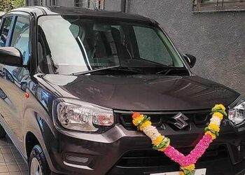 Supreme-automobiles-Car-dealer-Mira-bhayandar-Maharashtra-3