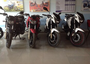 Supreme-tvs-Motorcycle-dealers-Ulhasnagar-Maharashtra-2