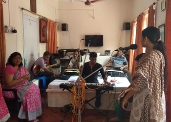 Suradhara-singing-classes-Music-schools-Bhowanipur-kolkata-West-bengal-1