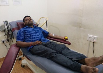 Suraksha-blood-bank-24-hour-blood-banks-Vijayawada-Andhra-pradesh-2