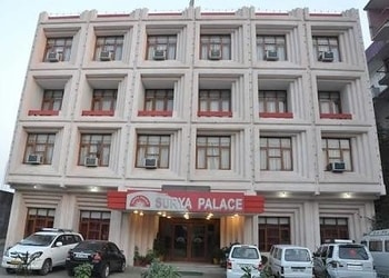 Surya-palace-3-star-hotels-Noida-Uttar-pradesh-1