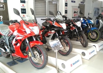Suzuki-bike-showroom-Motorcycle-dealers-Cooch-behar-West-bengal-2