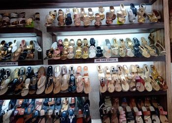 Swagat-shoe-shop-Shoe-store-Borivali-mumbai-Maharashtra-2