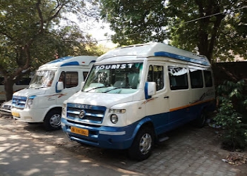 Tajwaycabs-Car-rental-Sector-61-gurugram-Haryana-2