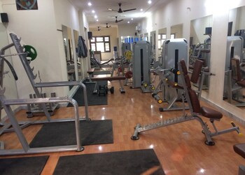 Takiar-gym-industry-Gym-equipment-stores-Jalandhar-Punjab-2