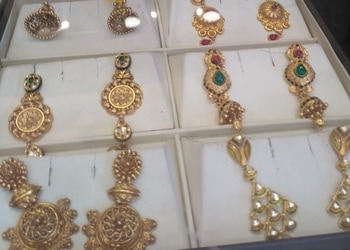 Tanishq-jewellery-Jewellery-shops-Badambadi-cuttack-Odisha-3