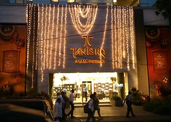 Tanishq-jewellery-Jewellery-shops-Borivali-mumbai-Maharashtra-1