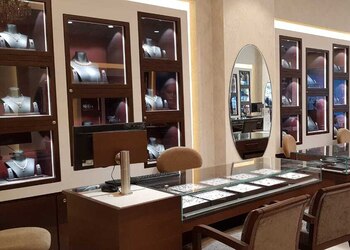 Tanishq-jewellery-Jewellery-shops-Chembur-mumbai-Maharashtra-3