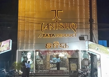 Tanishq-jewellery-Jewellery-shops-College-square-cuttack-Odisha-1