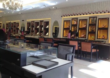 Tanishq-jewellery-Jewellery-shops-Jamnagar-Gujarat-2