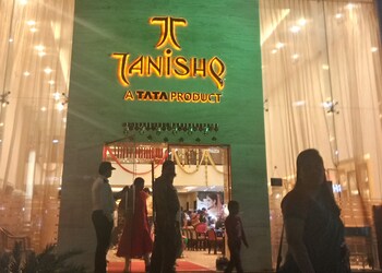 Tanishq-jewellery-Jewellery-shops-Manorama-ganj-indore-Madhya-pradesh-1