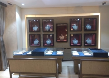 Tanishq-jewellery-Jewellery-shops-Morabadi-ranchi-Jharkhand-2