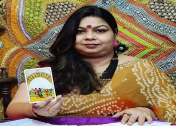 Tarot-reader-maaya-maadhyam-Vastu-consultant-Botanical-garden-noida-Uttar-pradesh-1