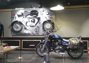 Taurus-motors-Motorcycle-dealers-Hyderabad-Telangana-3