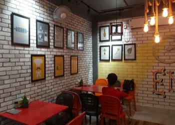 The-bhukkad-cafe-Family-restaurants-Ranaghat-West-bengal-3