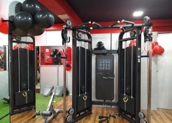 The-calcutta-fitness-studio-Gym-Kolkata-West-bengal-3