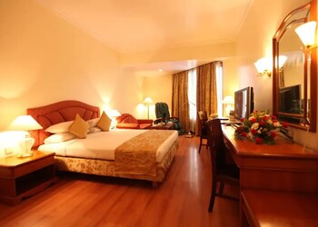 The-capitol-hotel-4-star-hotels-Bangalore-Karnataka-2
