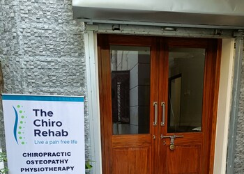 The-chiro-rehab-Physiotherapists-Ballygunge-kolkata-West-bengal-1