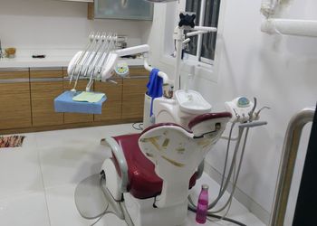 The-dental-hub-Dental-clinics-Chembur-mumbai-Maharashtra-3