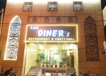 The-diners-Family-restaurants-Rohtak-Haryana-1