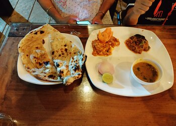 The-five-elements-restaurant-Pure-vegetarian-restaurants-Nashik-Maharashtra-3