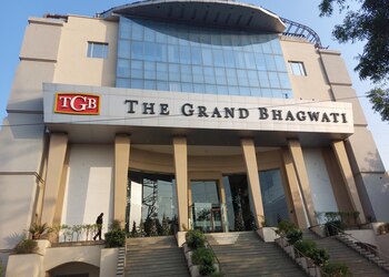 The-grand-bhagwati-4-star-hotels-Ahmedabad-Gujarat-1