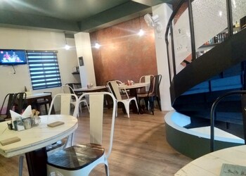 The-grub-Cafes-Shillong-Meghalaya-2