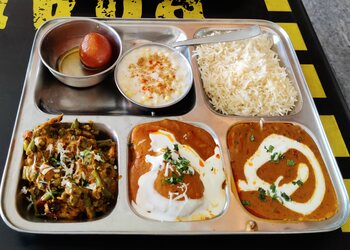 The-guls-Family-restaurants-Gurugram-Haryana-2