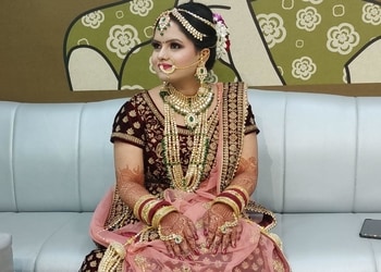 The-head-masters-family-salon-Bridal-makeup-artist-Shastri-nagar-meerut-Uttar-pradesh-3